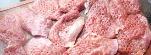 утиное филе в кунжуте с грибным рагу и картофельными дольками. Шаг 2