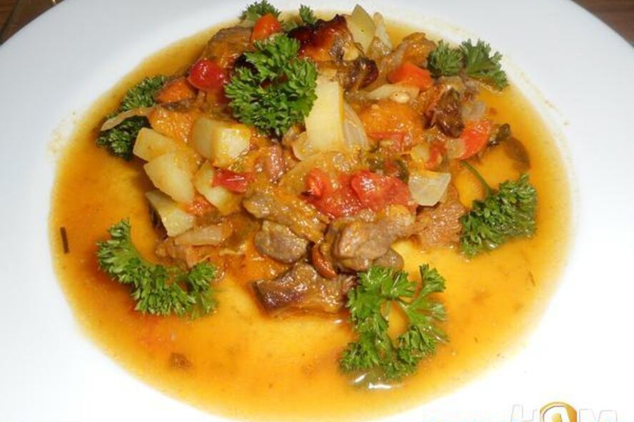 Рецепт запеченной тыквы, фаршированной рагу с говядиной