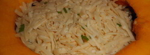 запеченная тыква, фаршированная рагу с говядиной. Шаг 9