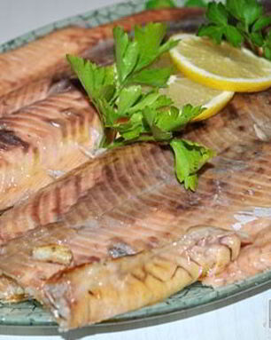 Рыба, запеченная в соли