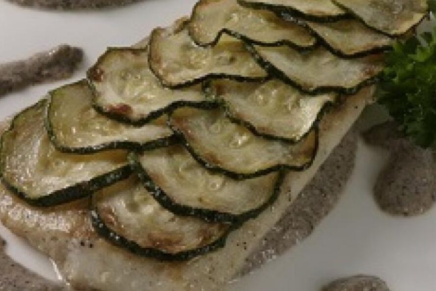 Рецепт щуки под чешуей из цукини