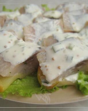 Селедка на яблоках межсезонная
