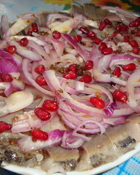 Селедка в горячем маринаде