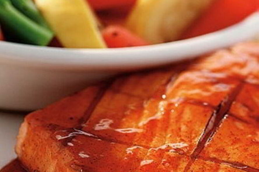 Рецепт семги в цитрусовом маринаде с овощным салатом