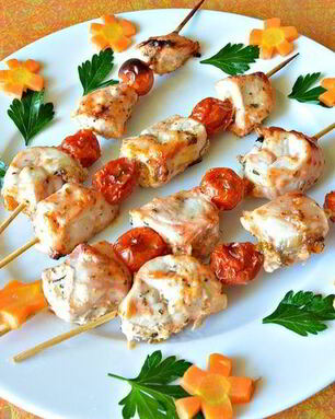 Шашлычки из куриной грудки в духовке