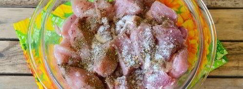 шашлык ассорти из свинины, курицы и овощей. Шаг 6