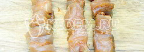 шашлык из курицы на сковороде гриль. Шаг 3