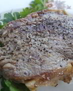 Сочный стейк из говядины