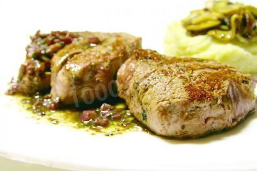 Рецепт стейка с красным соусом