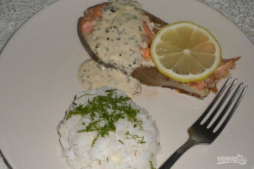 Рецепт стейка семги под сливочным соусом