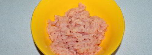 куриные тефтели в сметанно-томатном соусе. Шаг 2