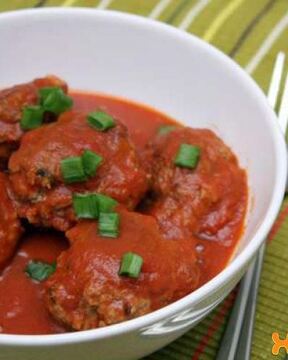 Мясные тефтели в томатном соусе