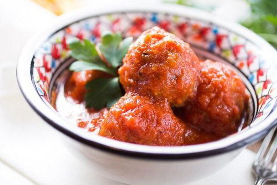 Рецепт тефтелей из фасоли в томатной подливке