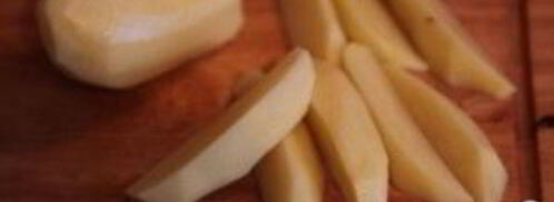 тефтели с грибным соусом и картофелем по-деревенски. Шаг 3