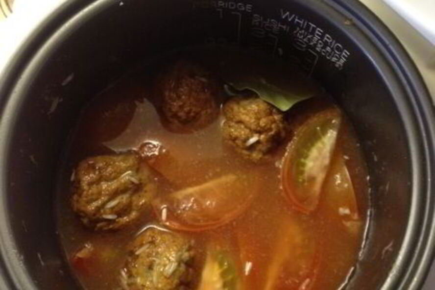 Рецепт тефтелей в овощном соусе в мультиварке
