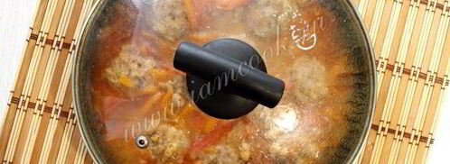 тефтели в томате с фасолью и перцем. Шаг 11