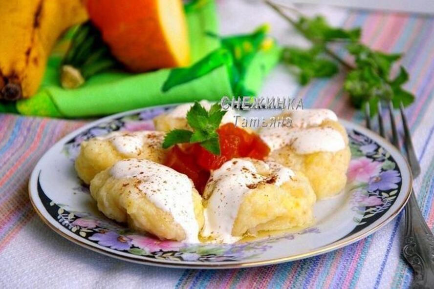 Рецепт ленивых вареников с бананом и кабачком