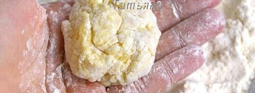 ленивые вареники с бананом и кабачком. Шаг 4