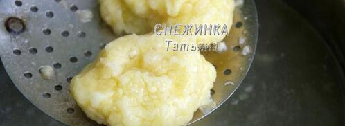 ленивые вареники с бананом и кабачком. Шаг 5