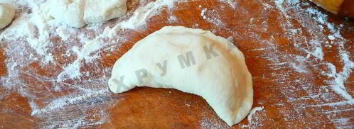 вареники дрожжевые. Шаг 10