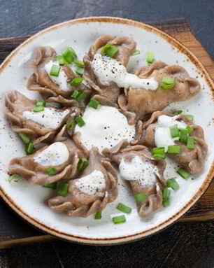 Вареники изумрудный гребень с квашеной капустой