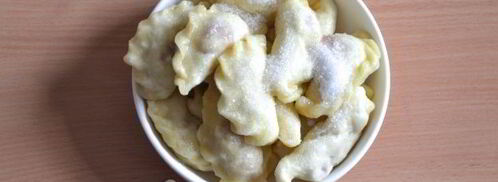 вареники с клубникой на кефире. Шаг 12