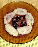 Вареники со смородиной