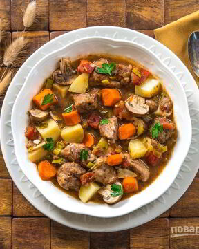 Жаркое из свинины с картошкой