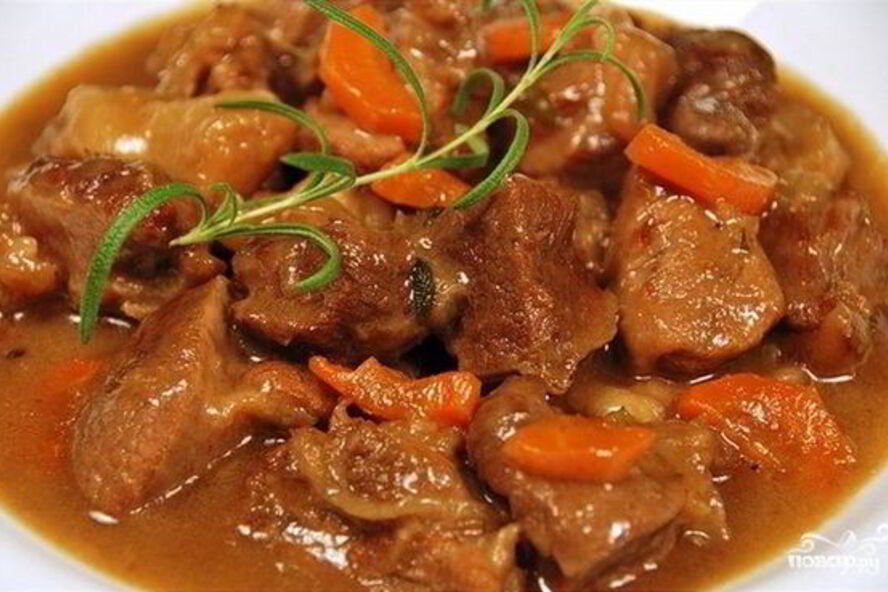 Рецепт жаркого под соусом