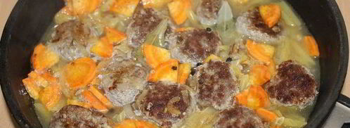 жаркое с фрикадельками и макаронами. Шаг 4