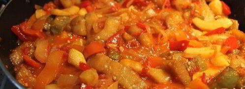 куриные зразы с грибами и гречкой и овощное соте на гарнир. Шаг 10