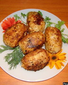 Мясные зразы с яйцом