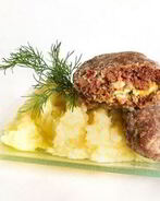 Зразы мясные с яйцом