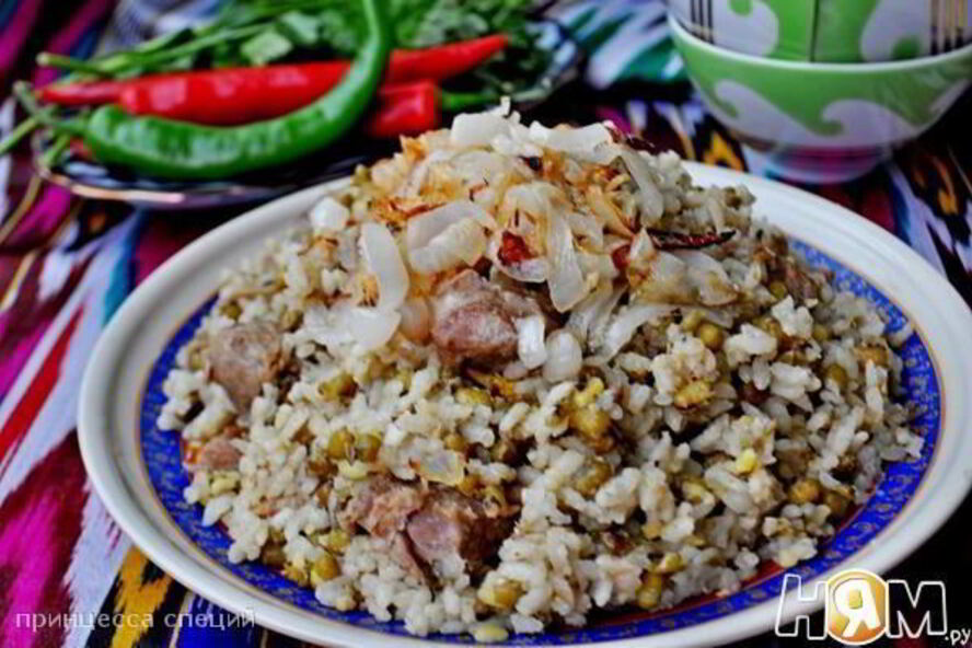 Рецепт ароматной каши с машем, рисом и мясом