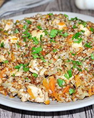 Гречка по-купечески с куриным филе