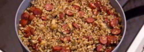 гречка с сосисками и грибами. Шаг 8