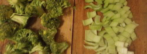 гречневая каша с брокколи, морковью и сельдереем. Шаг 2