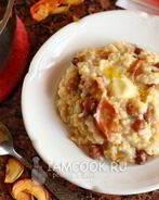 Каша Дружба с сушеными яблоками и изюмом