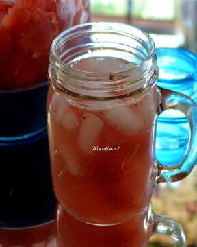 Арбузно-имбирный напиток