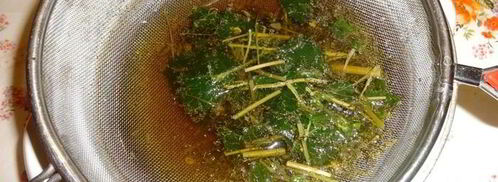 холодный зеленый чай с ромашкой и мелиссой. Шаг 6