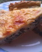 Киш с шампиньонами