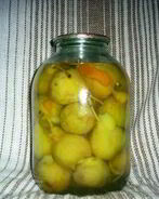 Груши в сахарном сиропе