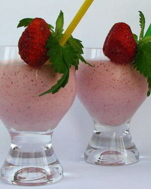 Клубничный коктейль