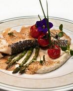 Сибас в молоке с кофейным соусом капучино