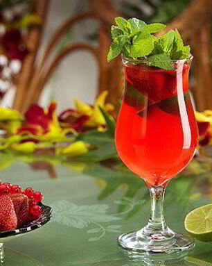 Клубничный лимонад