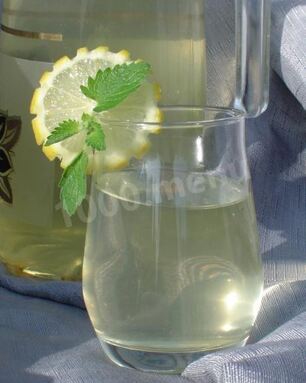 Лимонный тонизирующий напиток