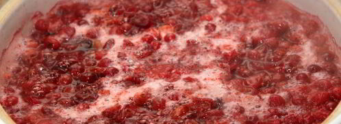 клюквенный морс с медом. Шаг 4