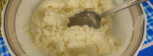 шоколадные блинчики с творогом, бананом и кофейным сиропом. Шаг 3