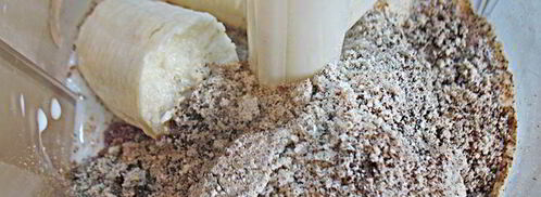 бананово-клюквенный смузи. Шаг 2