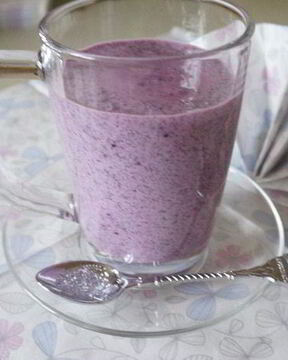 Черничный смузи